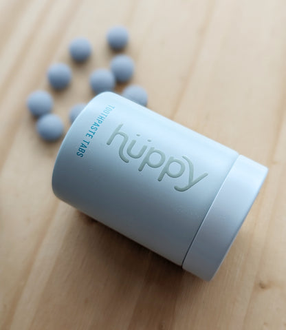 Huppy Toothpaste Tablets in Charcoal Mint